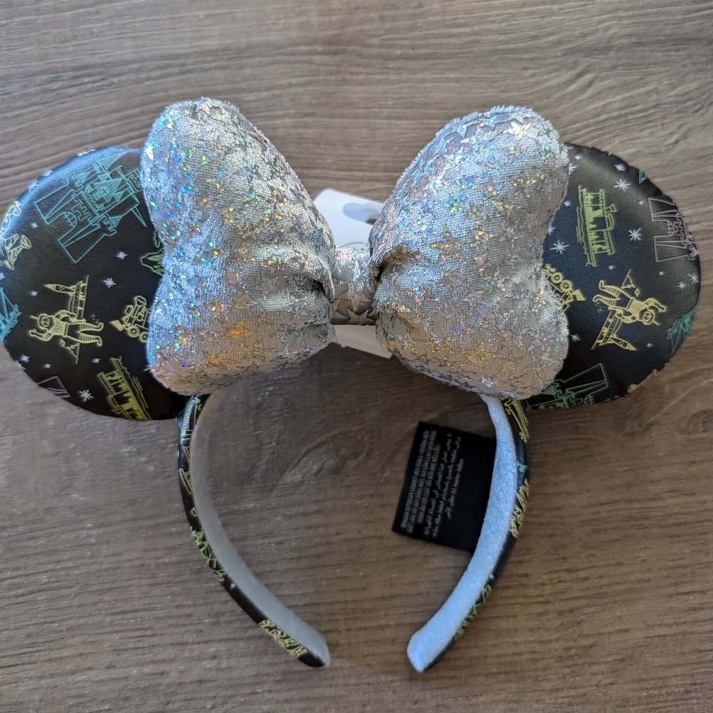 Brand New Disneyland Parks Mickey/Minnie Ears